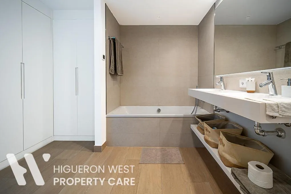 Higueron West Property Collection - The Garden Villa By Hwpc Fuengirola 0*,  Ισπανία